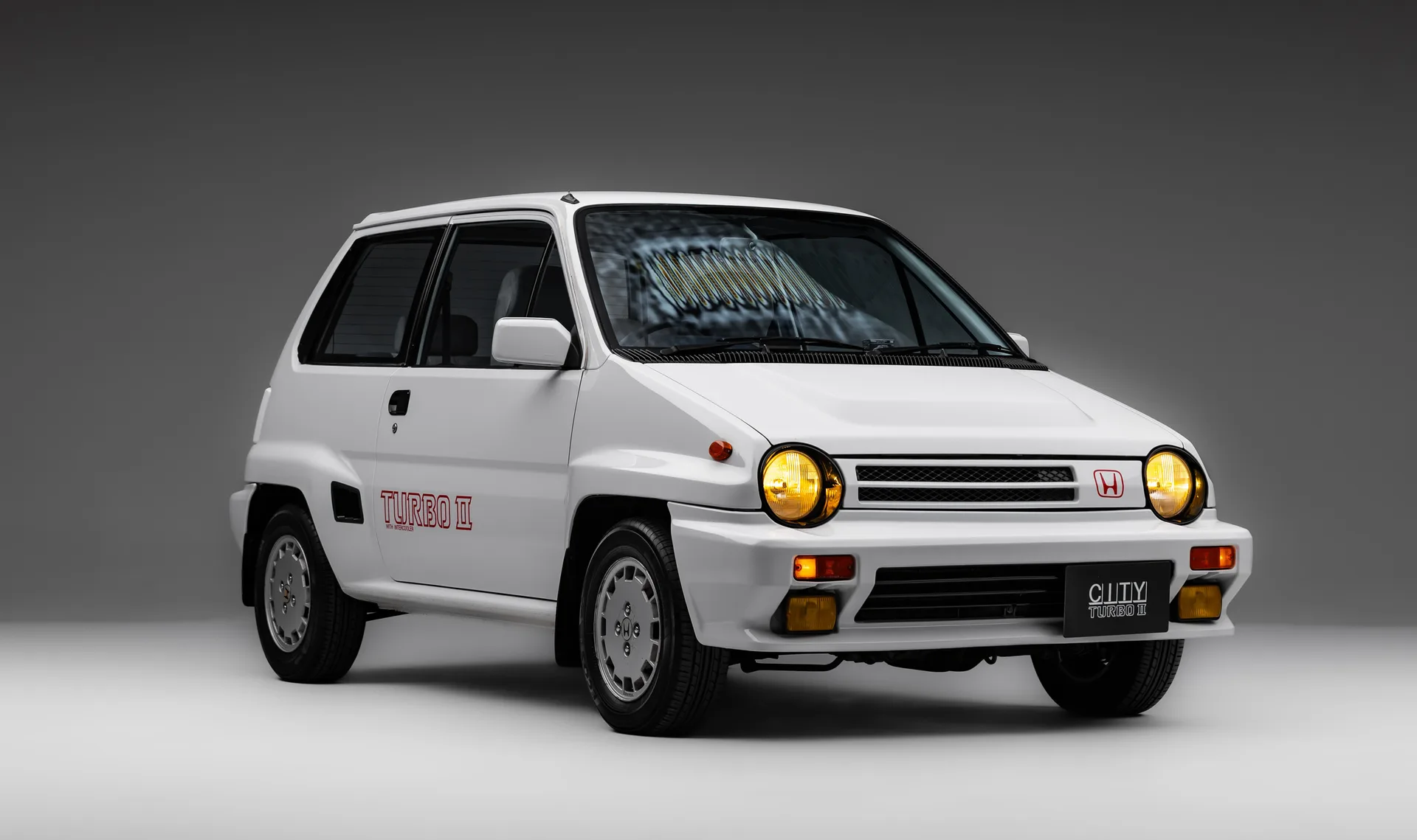 Най-евтиният EV на Honda има бутон за усилване, който съкращава времето му 0-62 с над 4 секунди