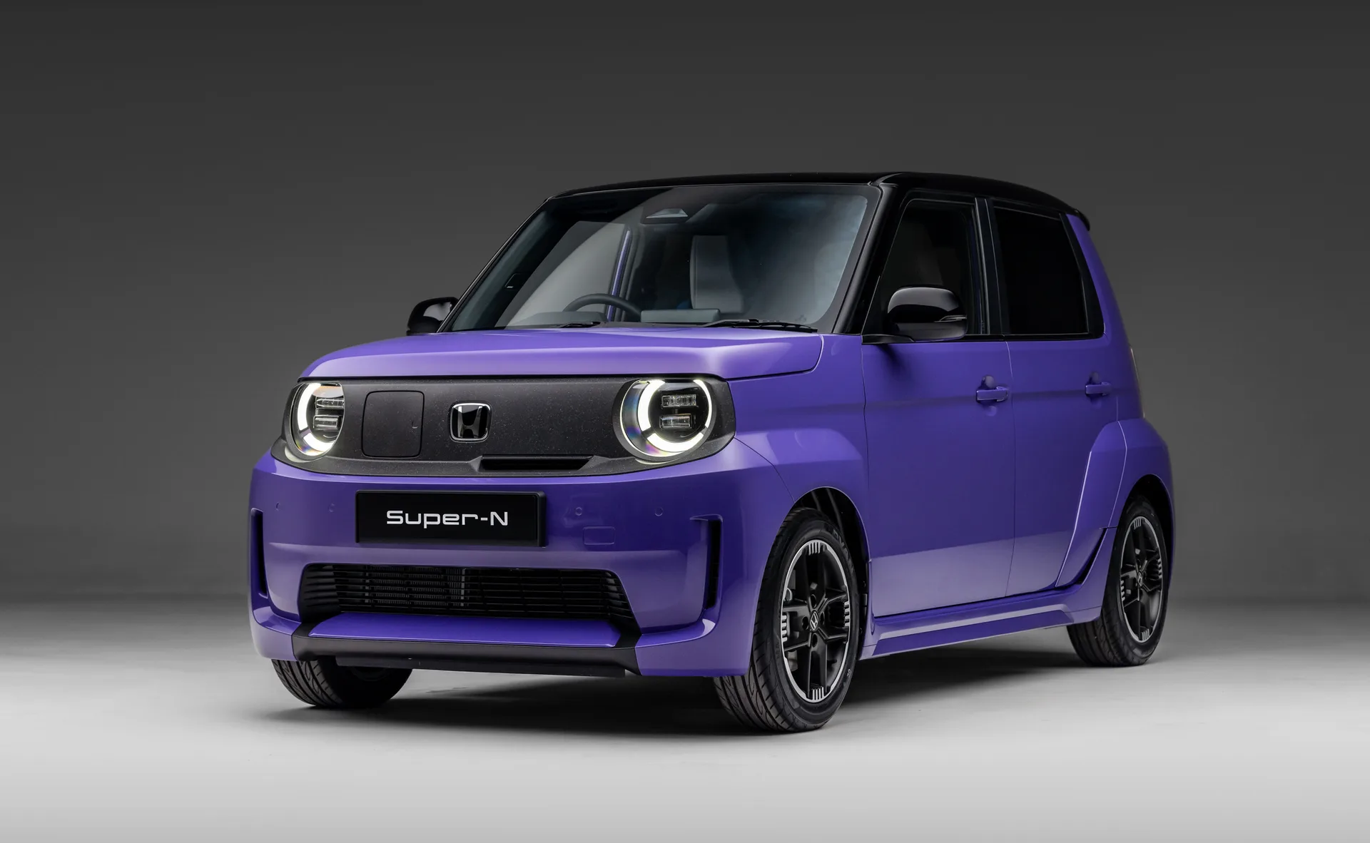 Най-евтиният EV на Honda има бутон за усилване, който съкращава времето му 0-62 с над 4 секунди