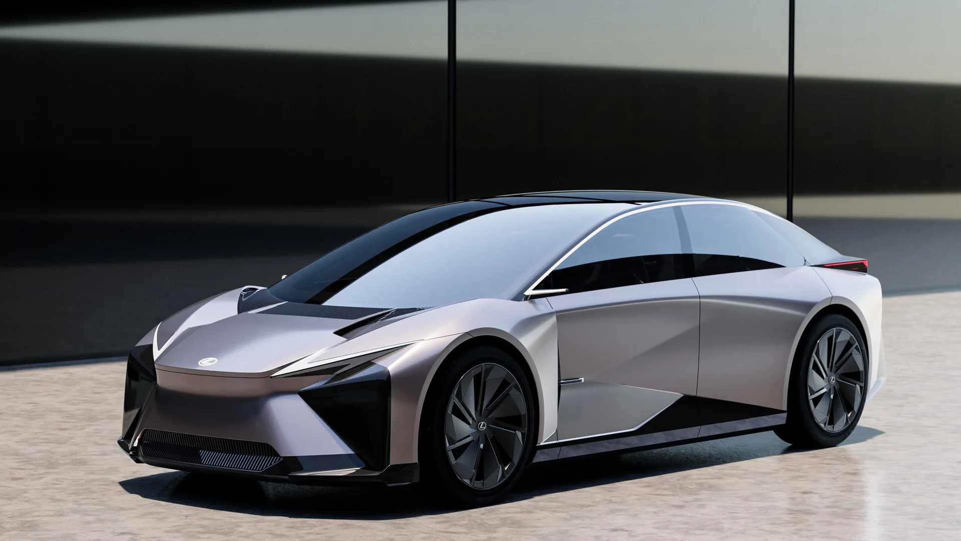Lexus отказался от своего следующего седана электромобиля, а затем в тот же день дал зеленый свет его замене
