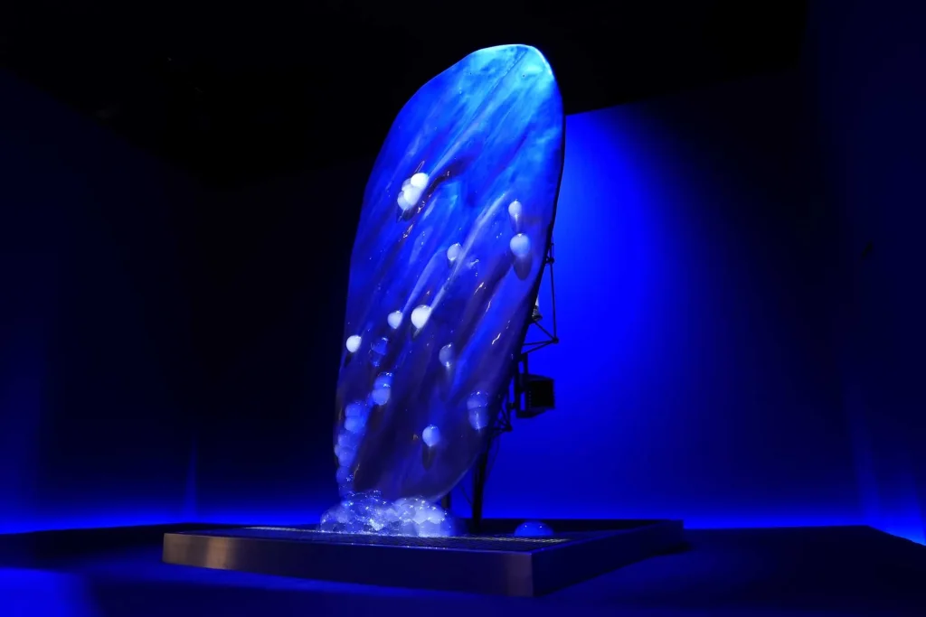 Noua generație BMW Seria 7 întâlnește pasionații de artă la Contemporary Istanbul prin instalația „SYMBIOSIS” a celor de la A.A.Murakami