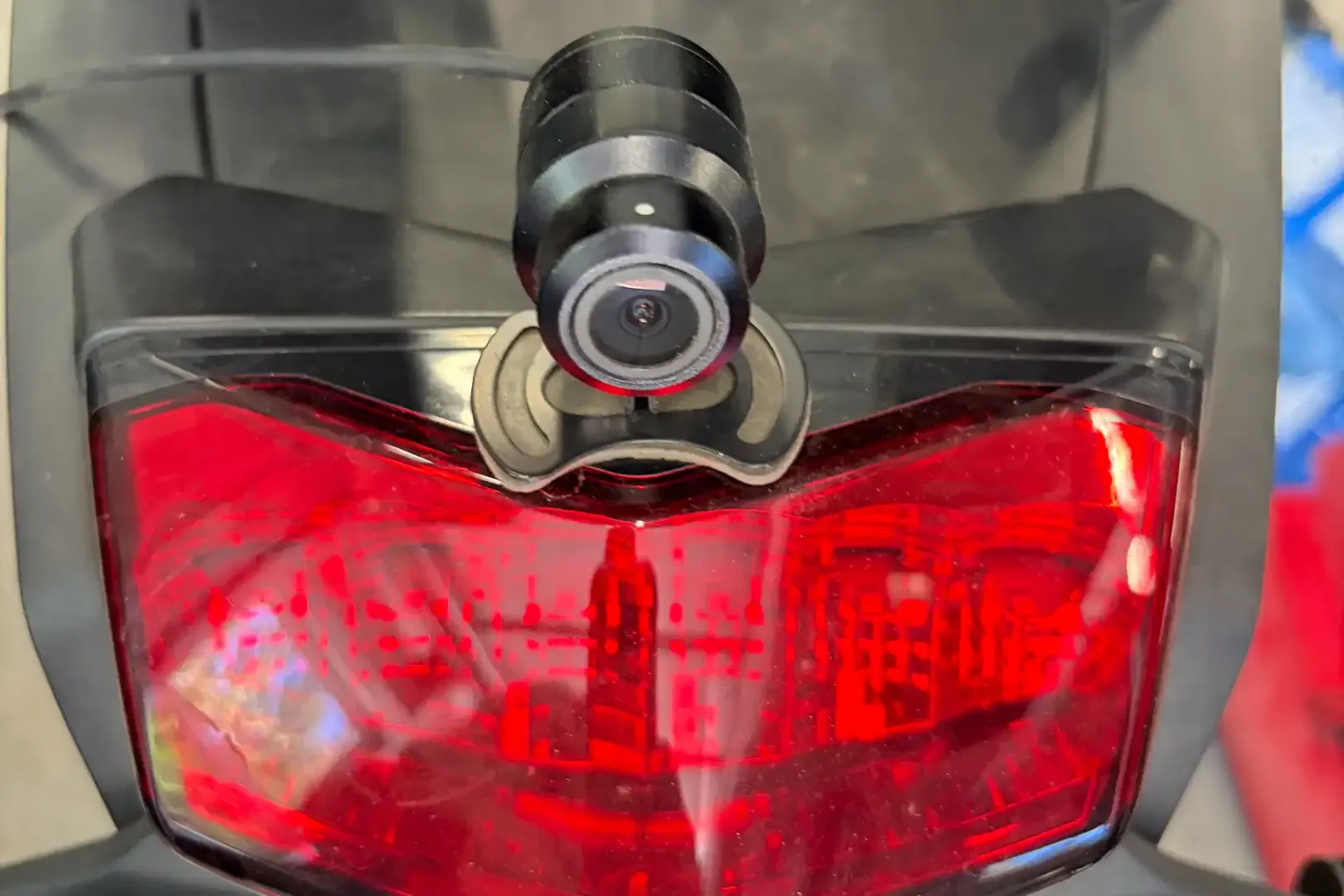 CPMC X6 Review: A Feature-Rich CarPlay Display for Motorcycles with Some Rough Edges