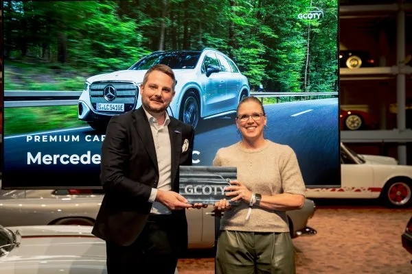 مرسيدس-بنز GLC الكهربائية تُتوج بجائزة أفضل سيارة فاخرة في ألمانيا لعام 2027