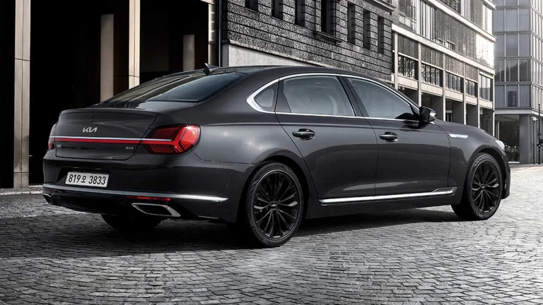 Kia oprește producția sedanului de lux de top K9 după o scădere a vânzărilor cu 87%