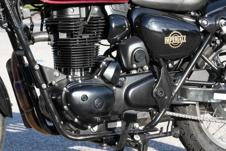 Ghidul cumpărătorului: Benelli Imperiale 400 2024 – Specificații și preț