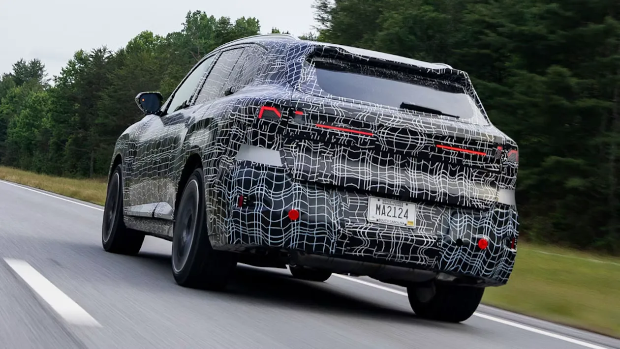 نموذج أولي جديد لسيارة BMW X5 لعام 2026 - صور حصرية
