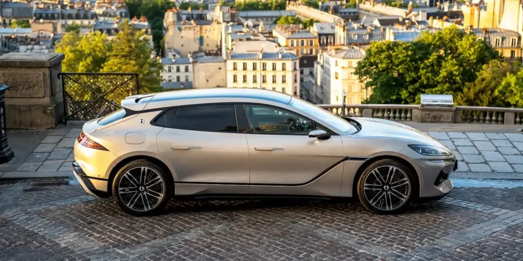 BYD Denza Z9 GT va primi sistemul God’s Eye în Europa în 2027