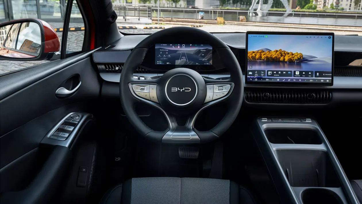Нов BYD Dolphin G 2026 - първи снимки
