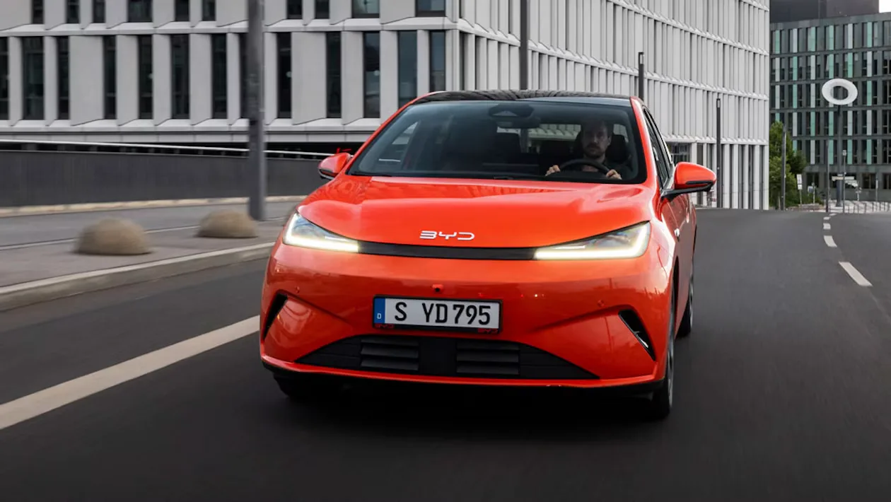 Новый BYD Dolphin G 2026 - первые фотографии