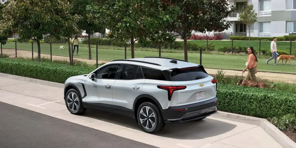 Chevy scumă prețurile pentru Blazer EV, ducându-l peste 45.000 de dolari