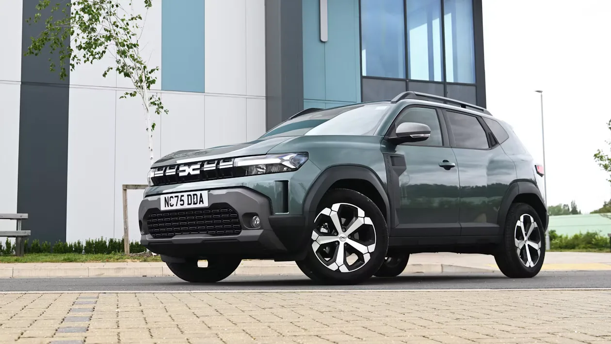Dacia Duster огляд — фотогалерея
