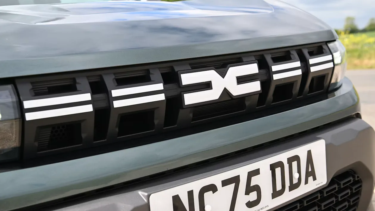 Dacia Duster огляд — фотогалерея