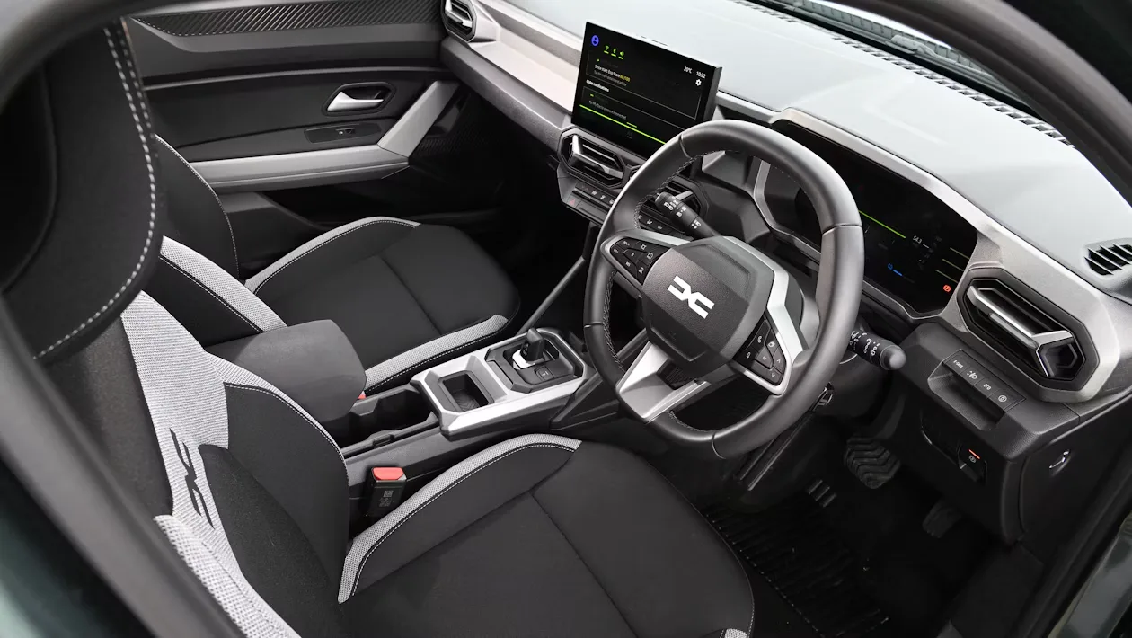 Dacia Duster огляд — фотогалерея
