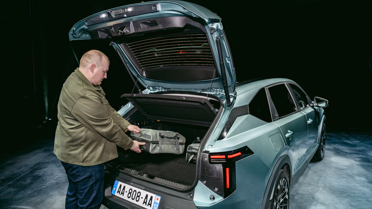 New Dacia Striker 2026 - Pictures