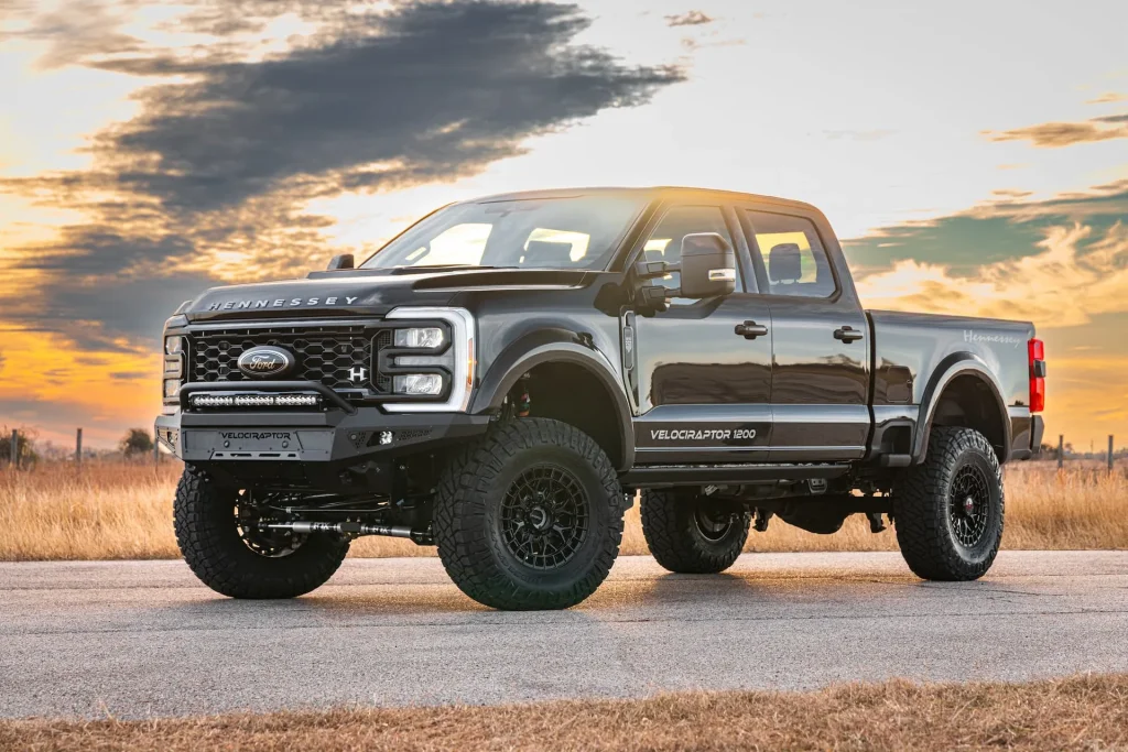 Рабочая лошадка: VelociRaptor 1200 Ford F-250 с 6.7L Diesel V8