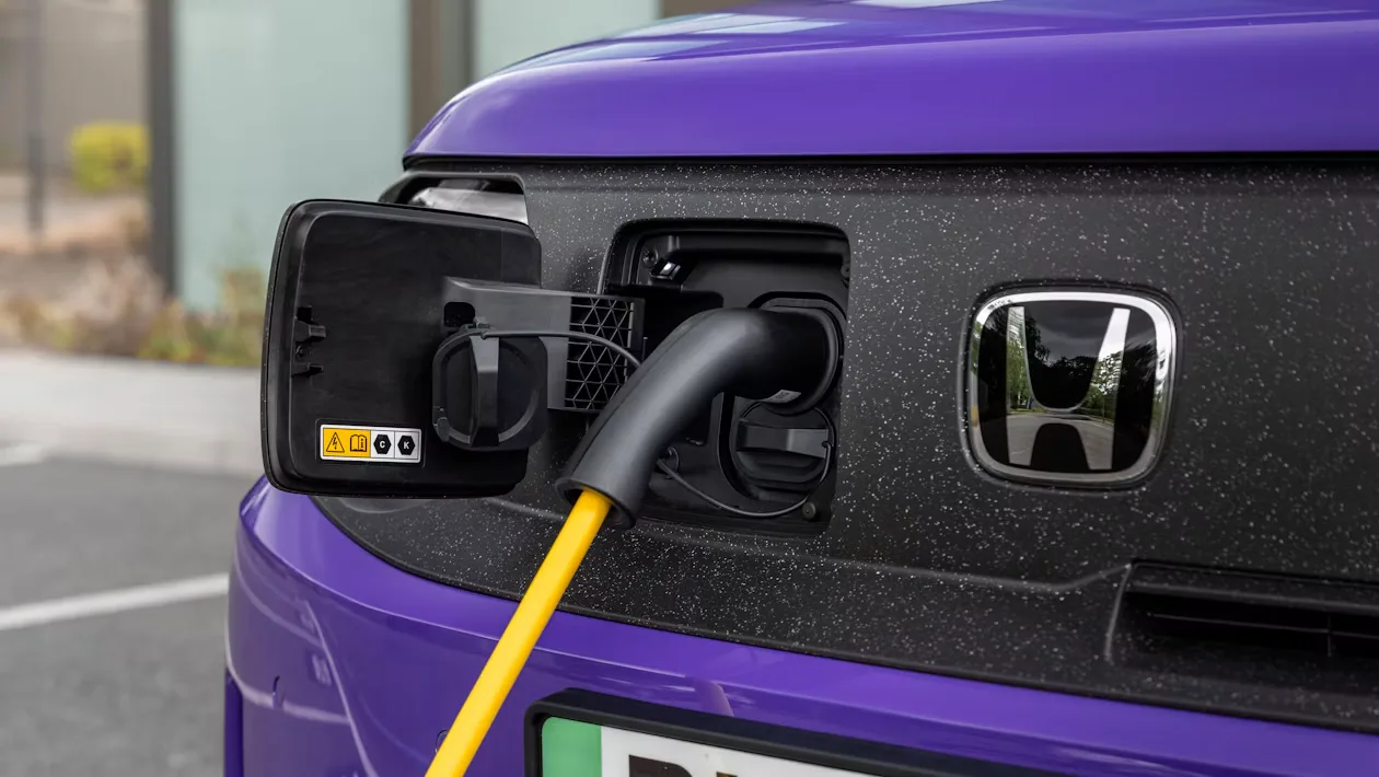 Нові Honda Super-N 2026 UK - картинки