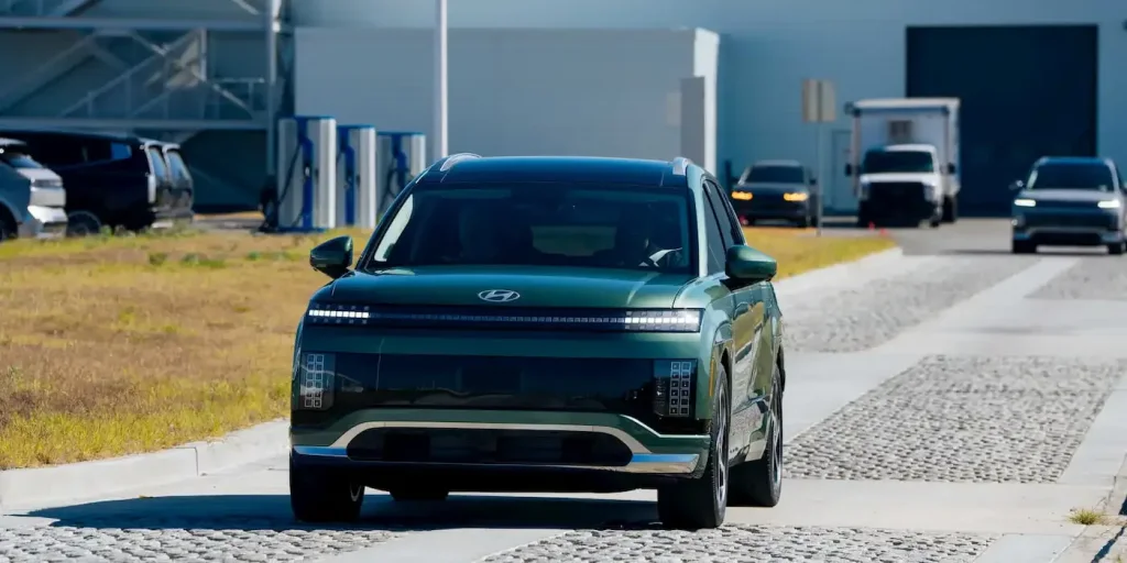 Leasingul pentru Hyundai IONIQ 5 la 359 de dolari sună bine, dar fratele său mai mare e o afacere și mai bună