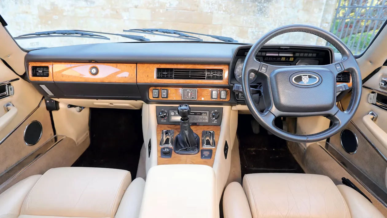 Подержанный Jaguar XJS (1975–1996) — фото