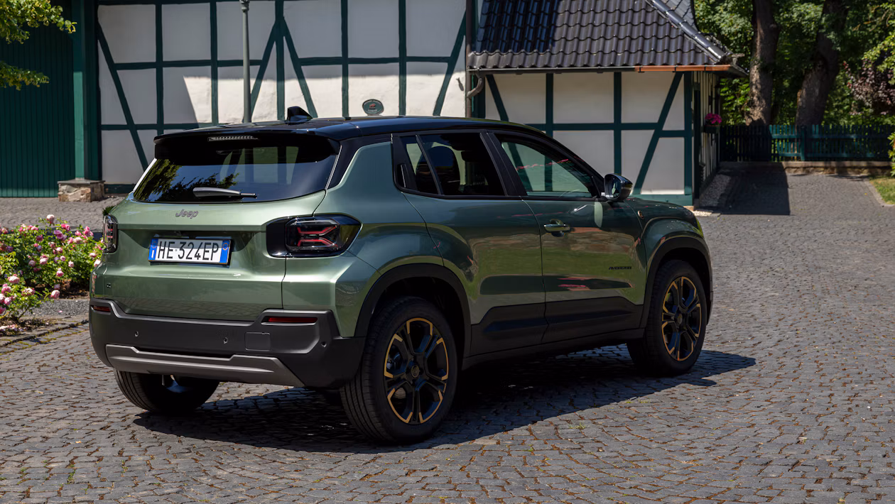 Огляд рестайлінгового Jeep Avenger 2026 — фото