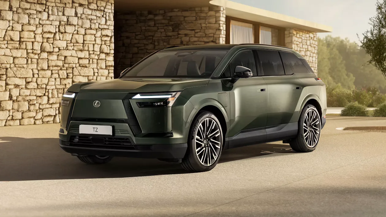 Lexus TZ SUV - first images