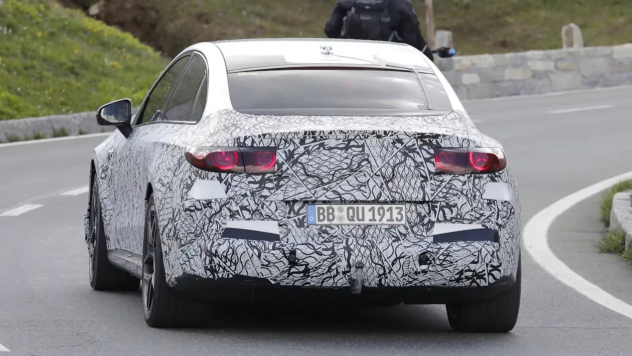New Mercedes-AMG C 63 Electric spotted testing — first pictures