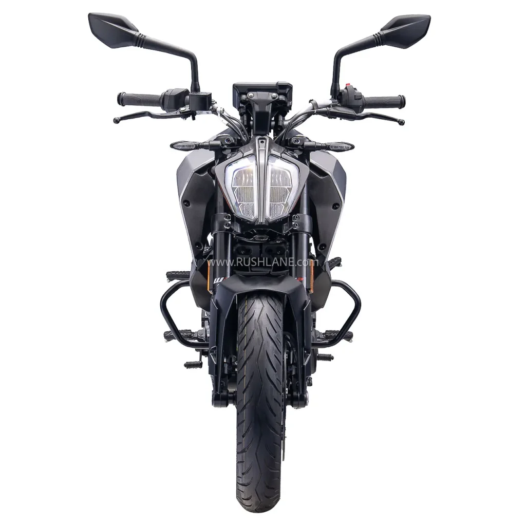 إطلاق KTM Duke 200 بسعر 2.07 مليون روبية مع ناقل سريع والتحكم في الجر