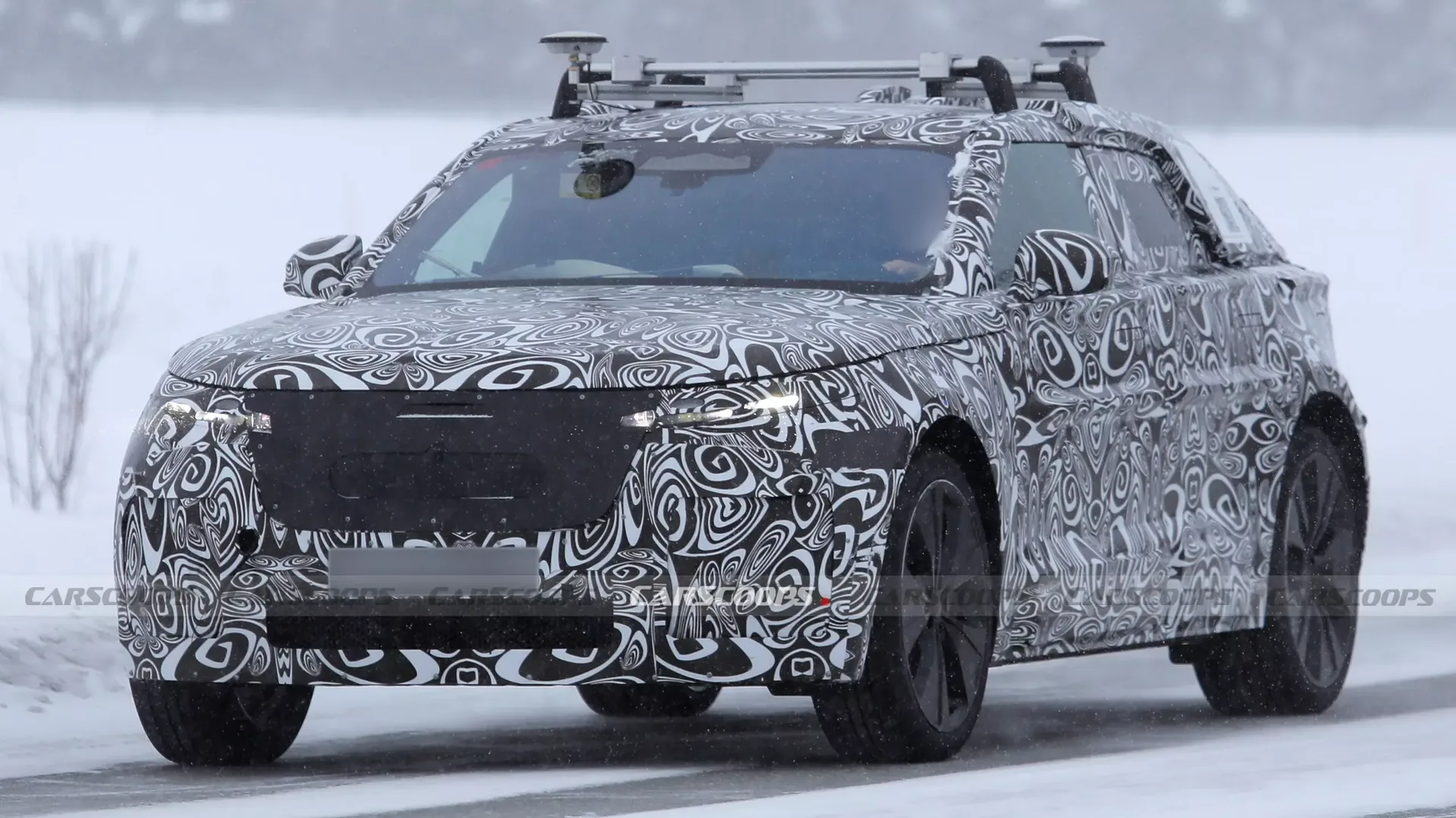 Range Rover’s Next-Gen Velar Morphs Into a Sedan, May Ditch the Rear Window