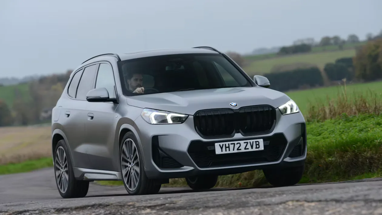 BMW X1 та iX1 (Mk3, 2022-дотепер): фотографії вживаних авто