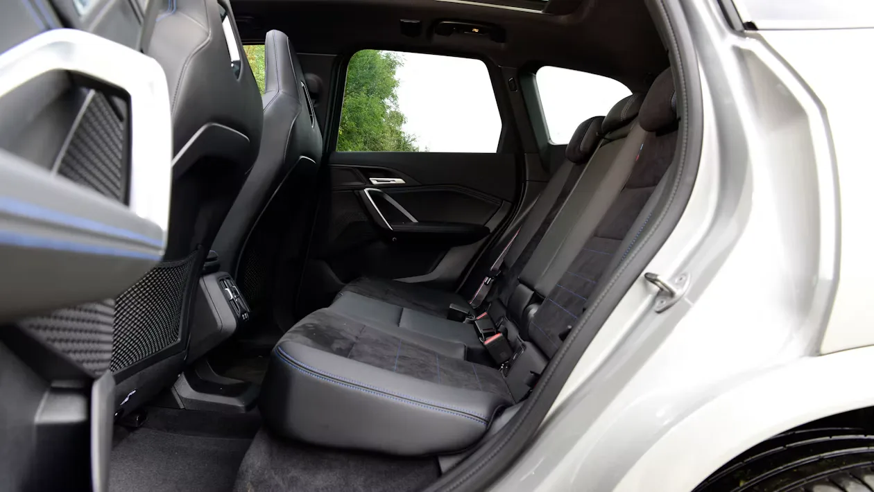 BMW X1 та iX1 (Mk3, 2022-дотепер): фотографії вживаних авто