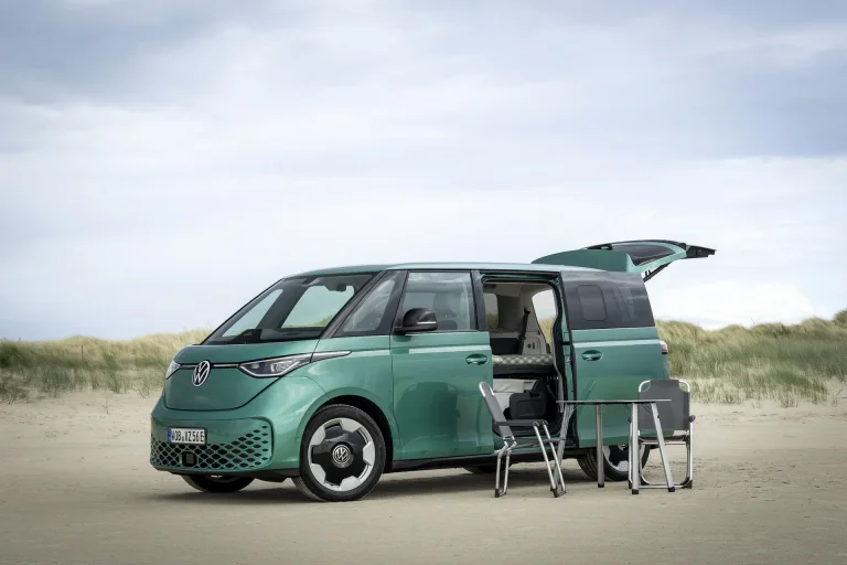 Kitul de camping ID.Buzz de 3.000 USD de la VW adaugă un pat și funcționează A/C timp de două zile întregi