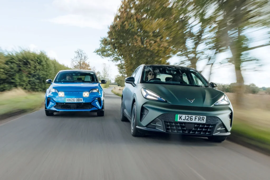 Cupra Raval VZ срещу Alpine A290: Сравнение между електрически хотхечове