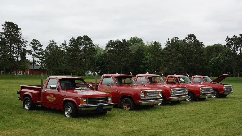 Dodge Dakota Li'l Red Express este un pickup de mid-size rar ca un unicorn