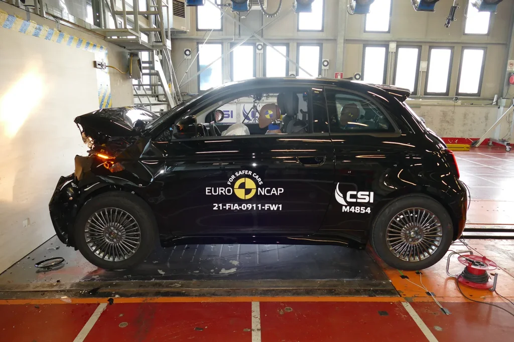 Noul șef Fiat: „Cumpărătorii nu mai înțeleg Euro NCAP”
