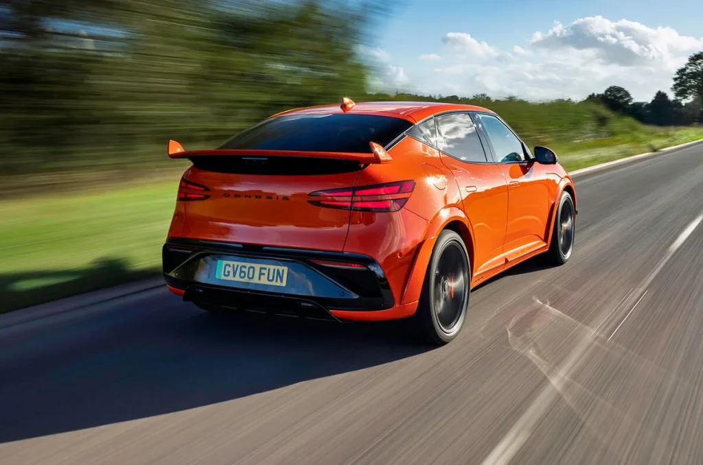 Genesis GV60 Magma: тест-драйв 641-сильного электрического кроссовера