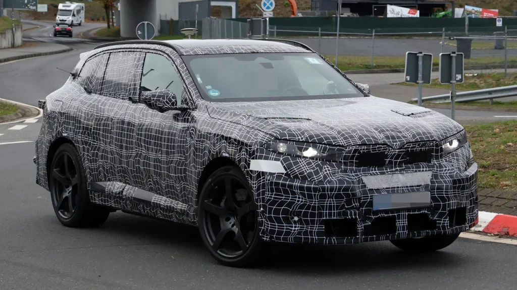 Cazado el BMW X5 M de próxima generación con variantes eléctrica y V8