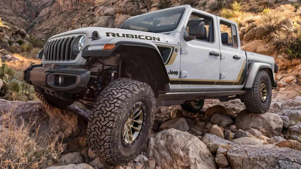 Jeep Gladiator devine și mai capabil în off-road cu pachetul de anvelope de 35 de țoli