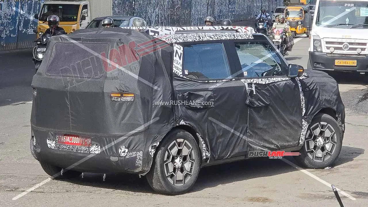 Cazado en Chennai el nuevo SUV eléctrico de Hyundai: ¿camuflaje tipo Bayon?