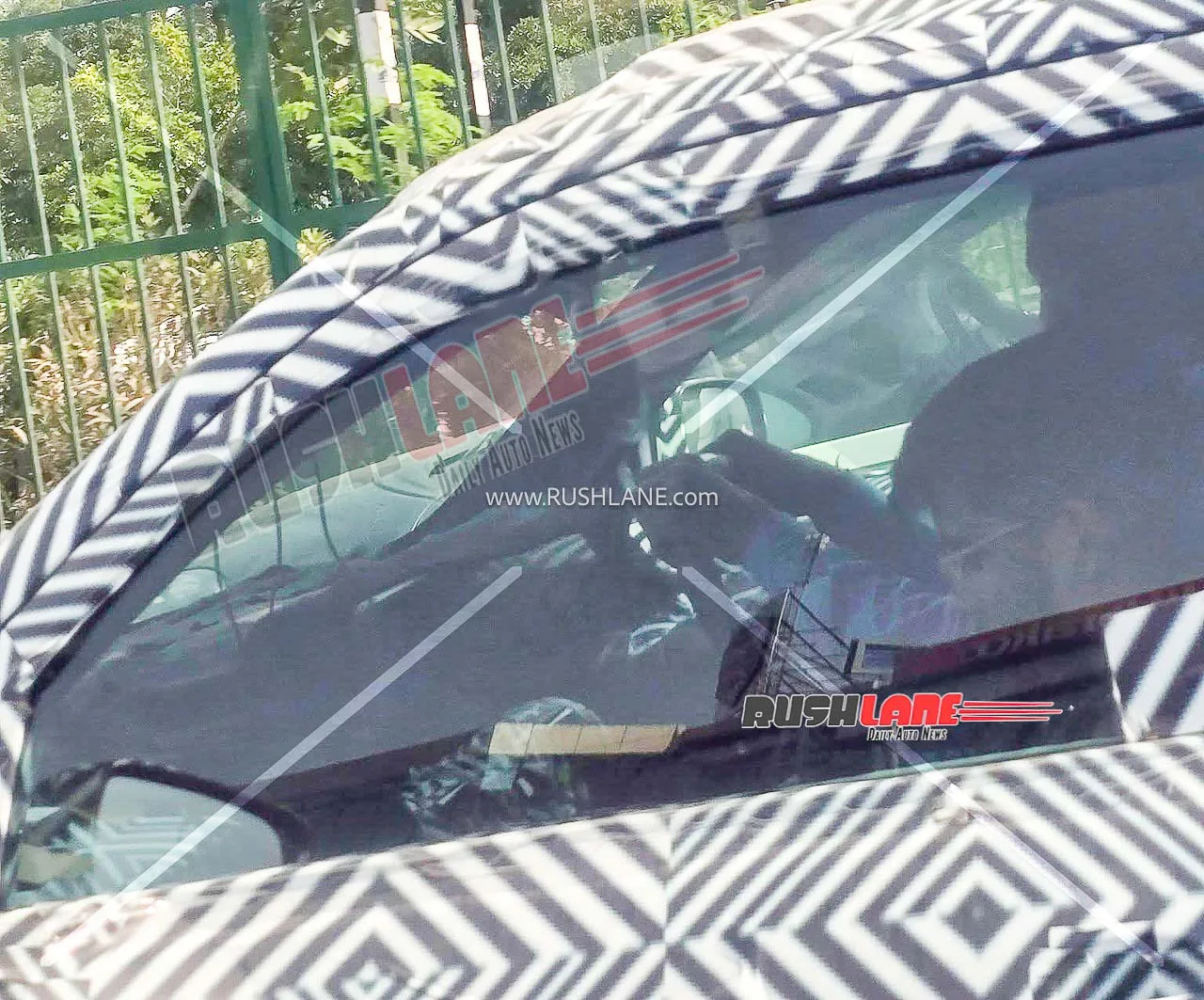 Viitorul MPV electric Maruti Nexa (2027), surprins în teste: noi detalii despre design și interior
