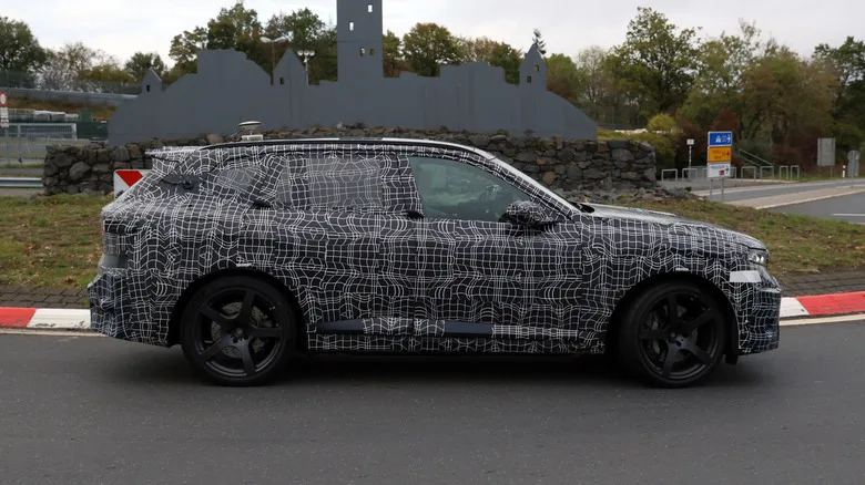 Cazado el BMW X5 M de próxima generación con variantes eléctrica y V8