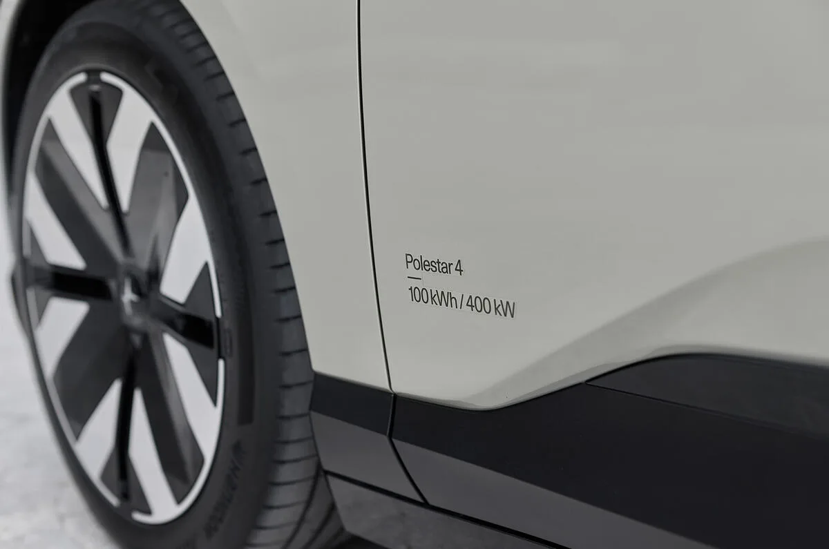 Тест-драйв кроссовера Polestar 4: дешевле и просторнее купе, но сможет ли он объехать BMW?