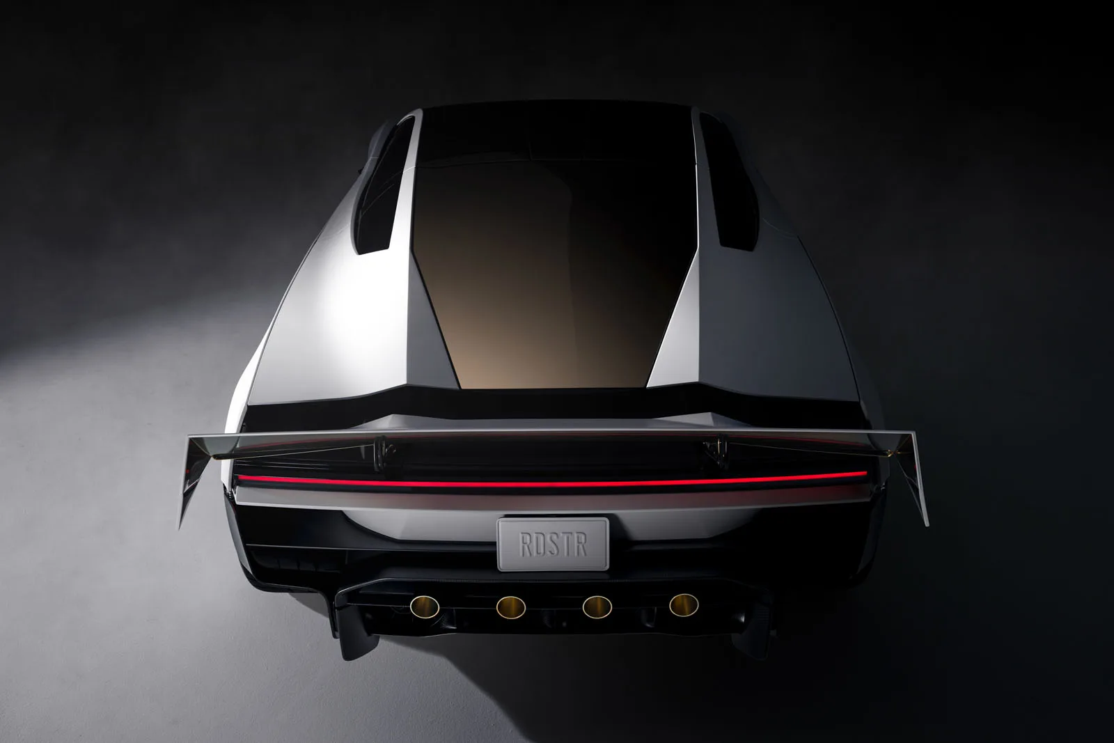Tesla Roadster е представен като нов електрически хиперавтомобил – който може да лети
